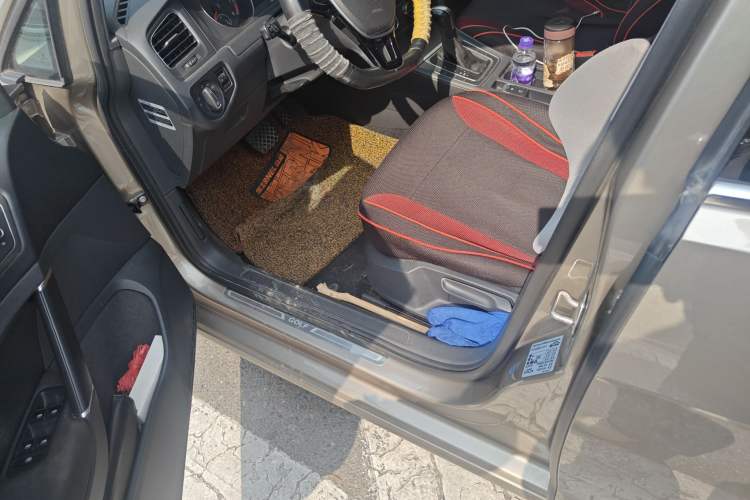 Used Volkswagen Golf 2015 1.6L Automatic Comfort Model