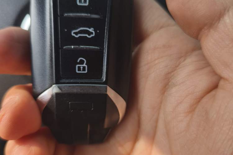 Used Dongfeng Aeolus Yixuan 2020 230T Automatic Cool Edition
