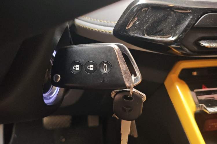 Used Baojun RS-3 2020 1.5L CVT Smart Elite Edition
