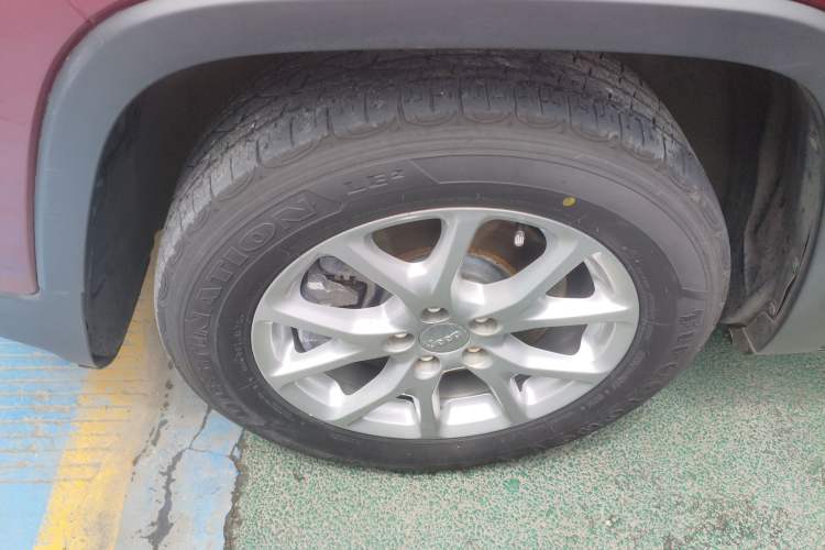 Used Jeep Cherokee 2016 2.0L Superior Edition