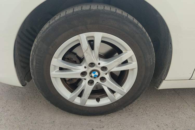 Used BMW 2 Series Active Tourer 2015 218i Leading Model Exterior 4