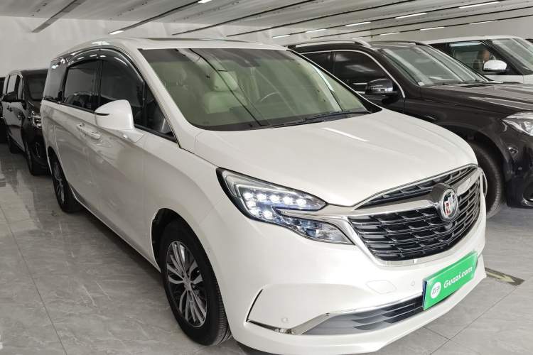 Used Buick GL8 2022 ES Landtrek 653T Luxury Edition