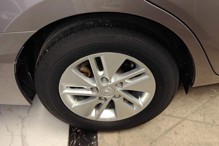 Used Toyota Corolla 2017 1.2T CVT GL
