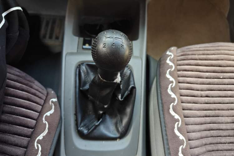 Used Chevrolet Sail 2013 Sedan 1.2L Manual Fashionable Happiness Edition