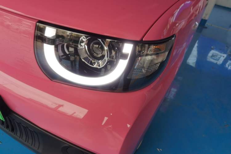 Used Chery QQ QQ Ice Cream 2022 120km Conical Shape Lithium Iron Phosphate
