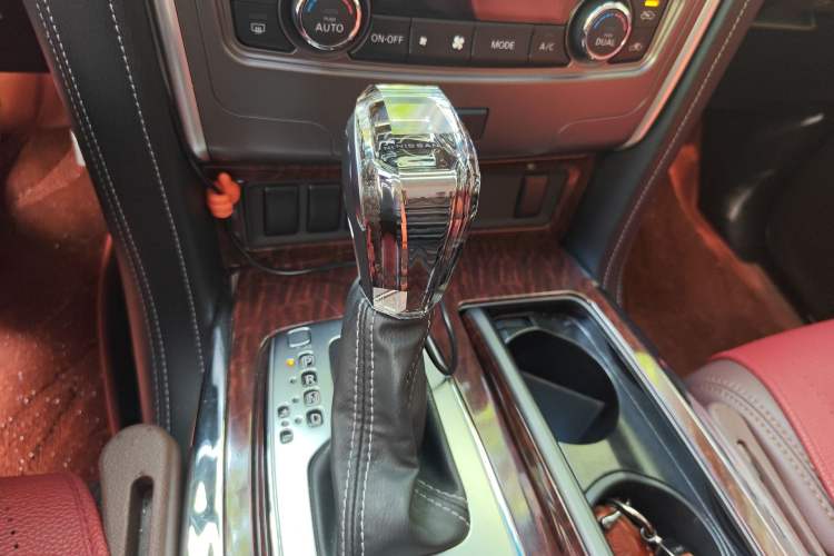 Used Nissan Patrol 2017 4.0L SE U.S.-Spec Version