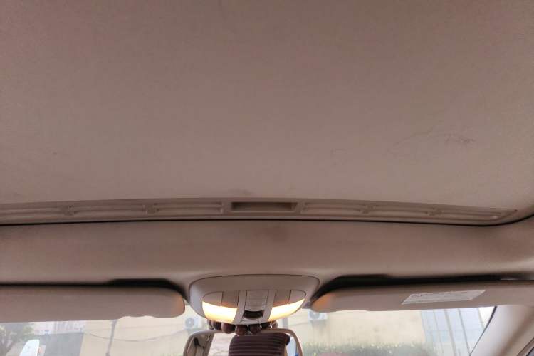 Used Mercedes-Benz R-Class 2011 R 300 L Business Model