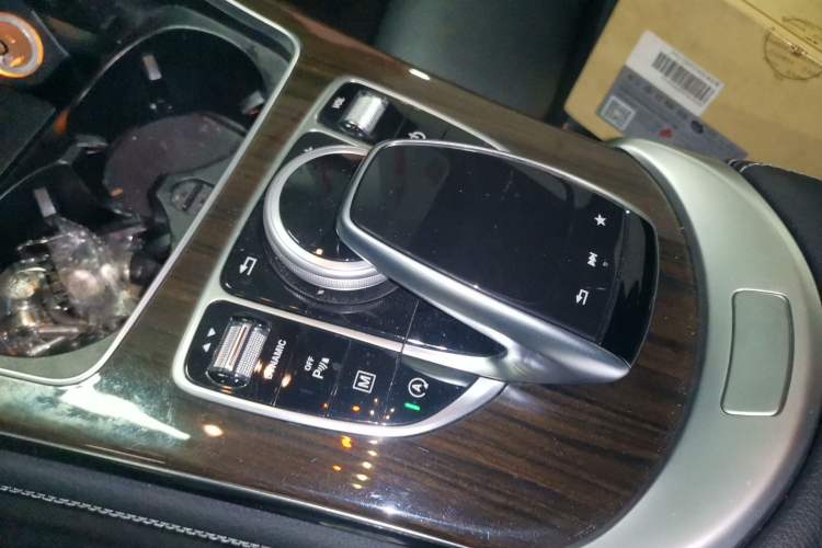 Used Mercedes-Benz GLC 2018 GLC 260 4MATIC Dynamic Edition
