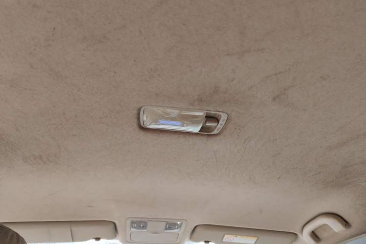 Used Nissan Sylphy 2012 Classic 1.6XE Manual Comfort Edition Headliner