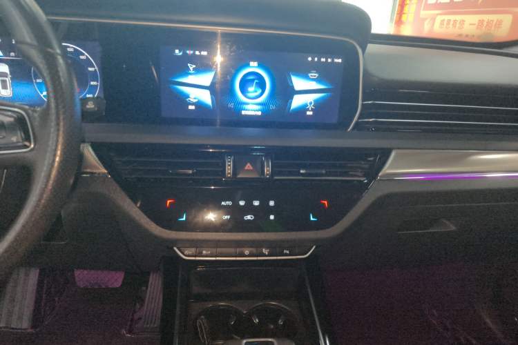 Used Hongqi HS5 2022 Revised Version 2.0T Smart Connect Flagship Edition