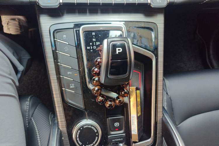 Used Geely Auto Emgrand X7 Sport 2020 1.8TD DCT ZhiZun PRO