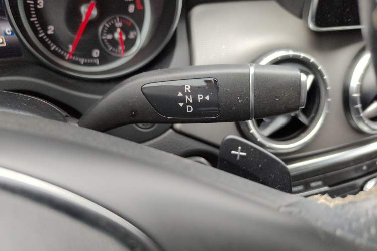 Used Mercedes-Benz CLA 2016 CLA 200 Style Edition Gear Lever
