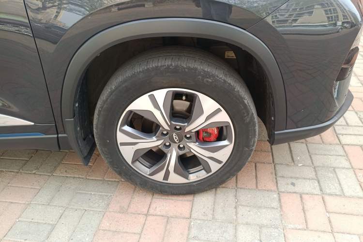 Used Chery Tiggo 8 PRO New Energy 2023 Champion Edition 1.5T 100km Glory Version Right Front Wheel Hub