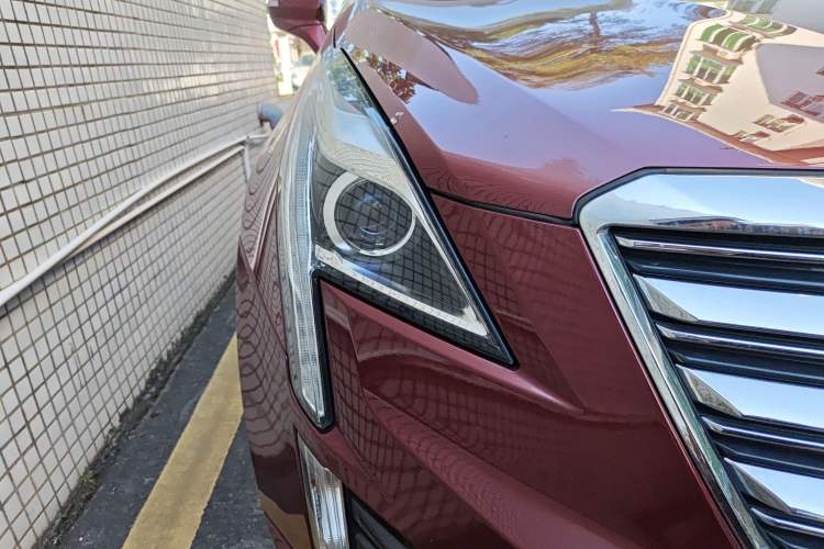 Used Cadillac XT5 2018 25T Luxury Model