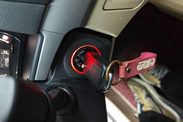 Used Roewe 350 2013 350S 1.5L Automatic Xunda Edition