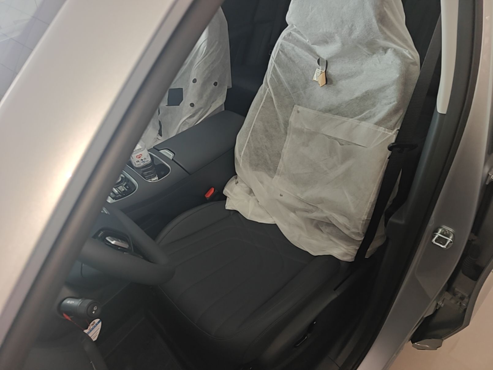 Geely Galaxy Xingjian 7 EM-i 2026 Model 130km Launch Edition — снимка 17