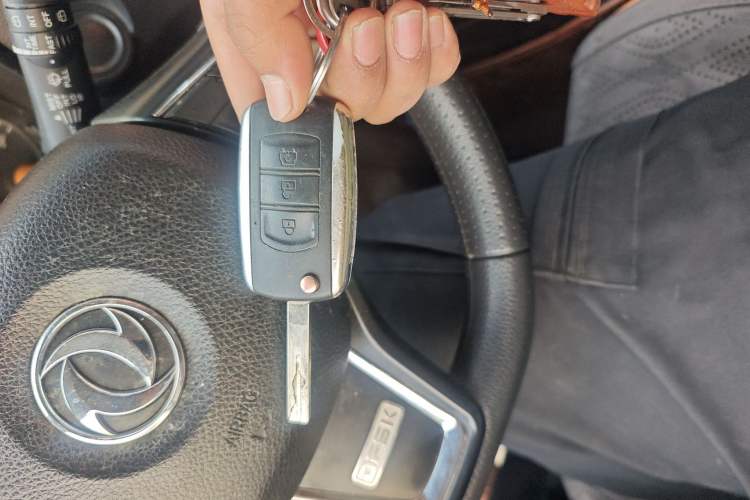 Used Dongfeng Fengon 580 2021 Revised ☆ Star Edition 1.8L Manual Elite Version