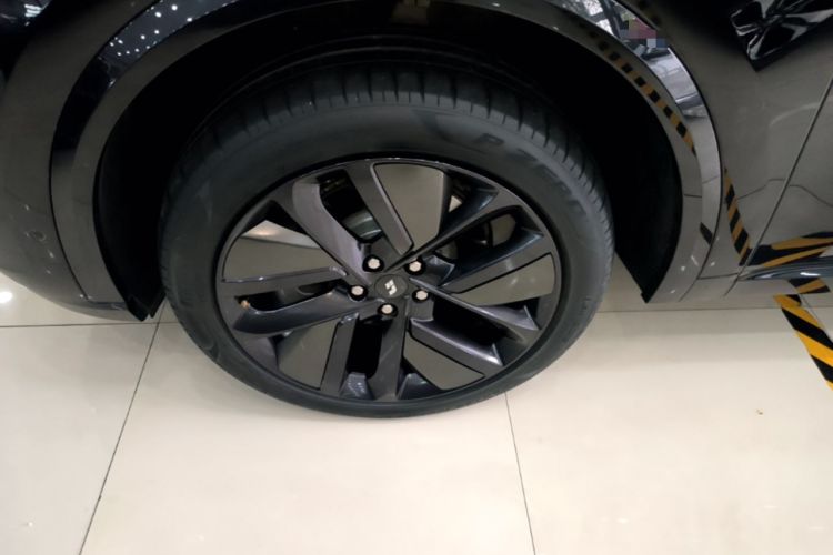 Used Li Auto L9 2022 Max model
