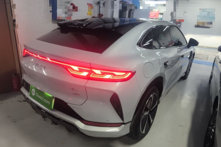 Used BYD Song L EV 2025 Intelligent Driving Version 662 km LiDAR Excellence Edition
