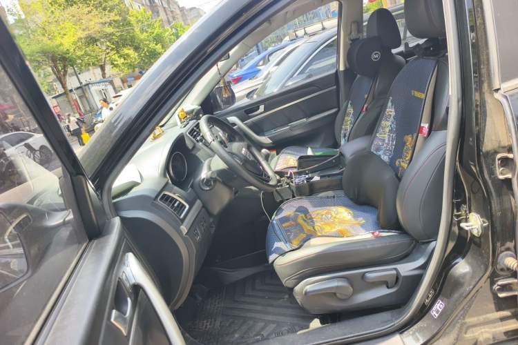 Used Haval M6 2019 1.5T Manual Two-Wheel Drive Elite Version China VI Standard
