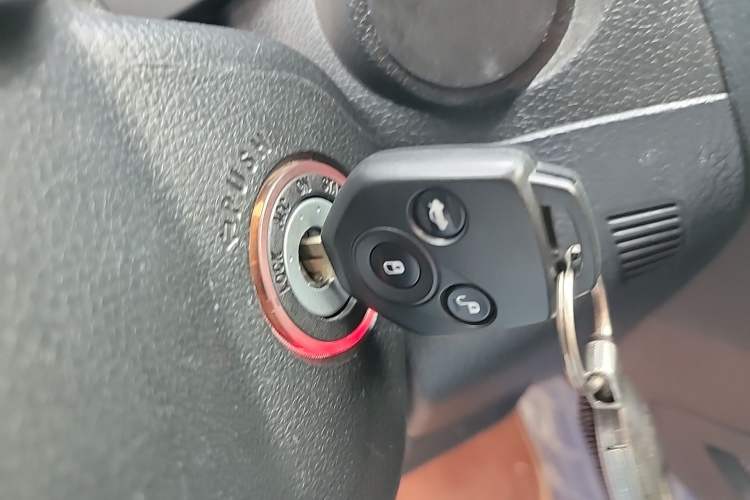 Used Subaru Forester 2016 2.0i Fashion Navigation Edition Vehicle Key