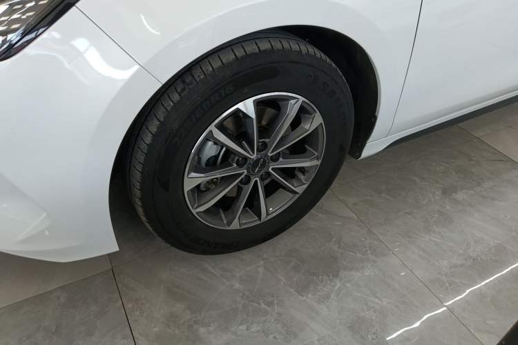 Used BYD Destroyer 05 2024 HONOR Edition DM-i 55KM Luxury Model
