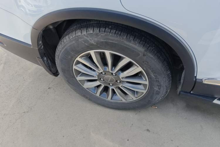 Used Haval H6 2015 Sport Edition 1.5T Automatic Two-Wheel Drive Luxury Model
