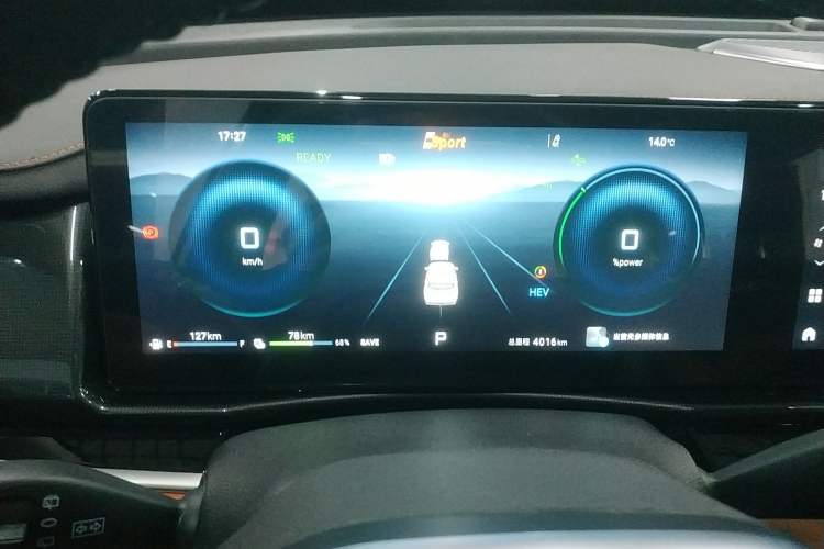 Used JETOUR Shanhai L7 2024 1.5T 120km ULTRA 7-Seater