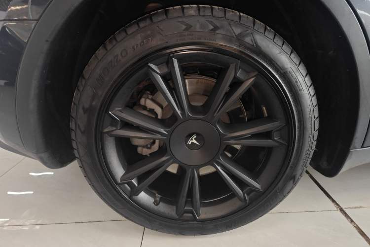 Used Tesla Model Y 2024 Rear-Wheel-Drive Version