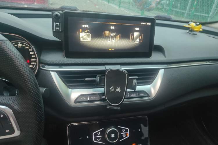 Used Hongqi H5 2022 Classic Model Facelift 1.5T DCT Qiyun Edition Audio And AC Panel