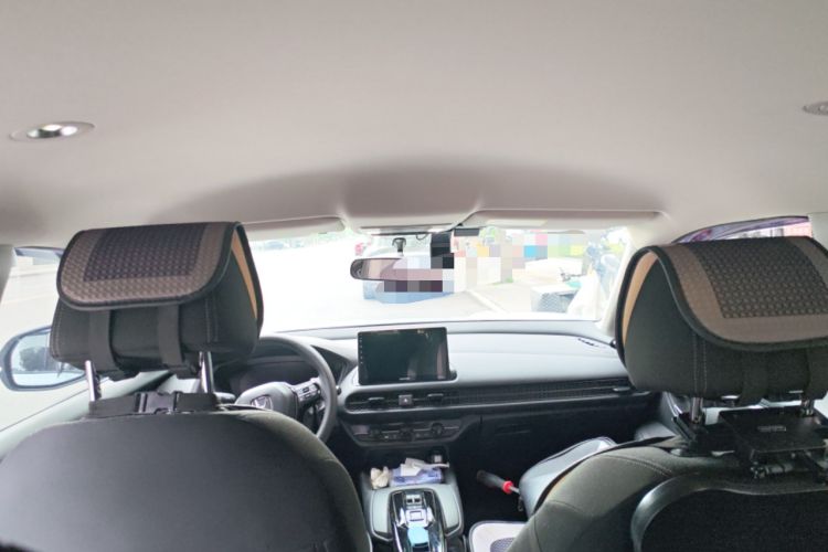 Used Honda HR-V 2023 2.0L eHEV Dynamic Speed Version Headliner