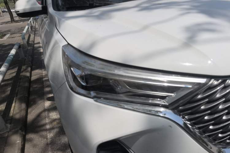 Used Haval M6 2023 PLUS 1.5T DCT Luxury Smart Connectivity Model Right Front Headlight