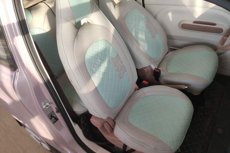 Used Bestune Pony 2026 222km Colorful Horse
