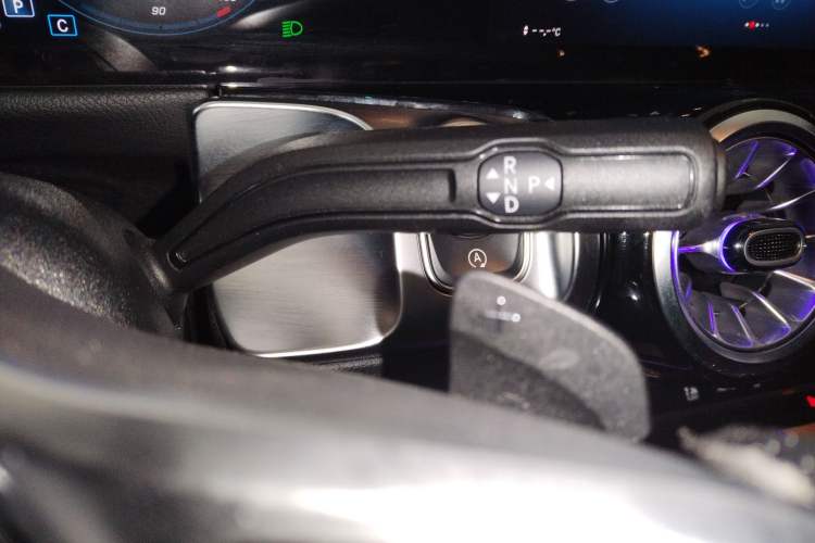 Used Mercedes-Benz GLB 2021 GLB 200 Fashion Model Gear Lever