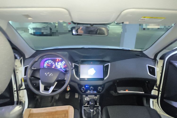 Used Hyundai ix25 2017 1.6L Manual Fashion Model
