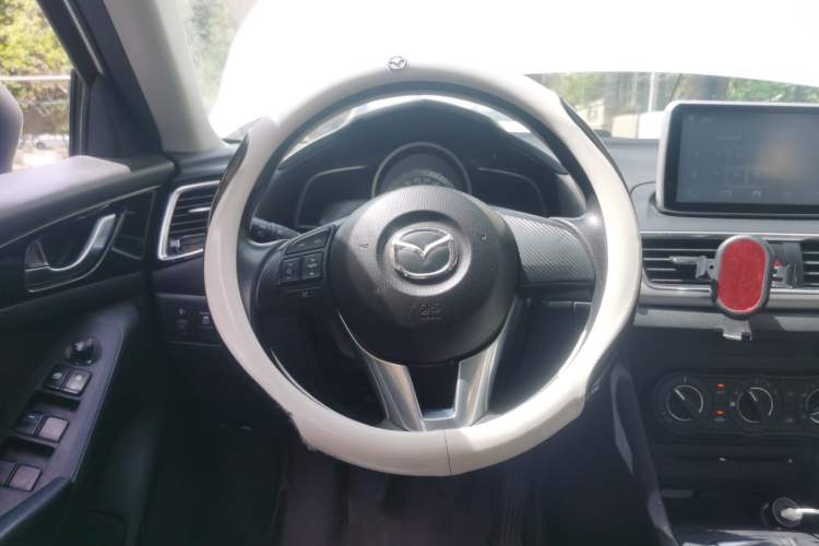 Used Mazda 3 Axela 2016 Sedan 1.5L Manual Comfort Model Steering Wheel