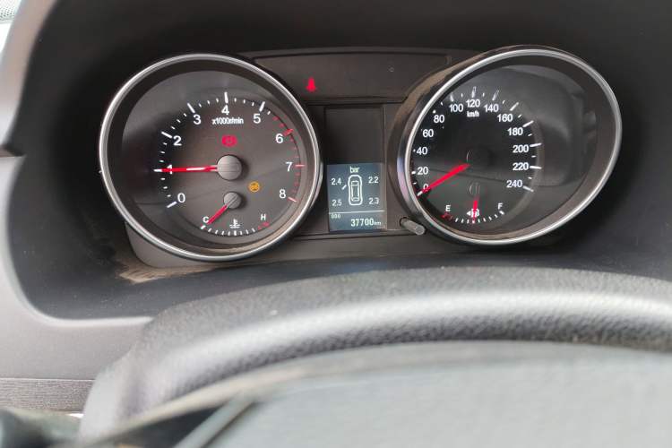 Used Haval M6 2019 1.5T Manual Two-Wheel Drive Urban Version China VI Standard
