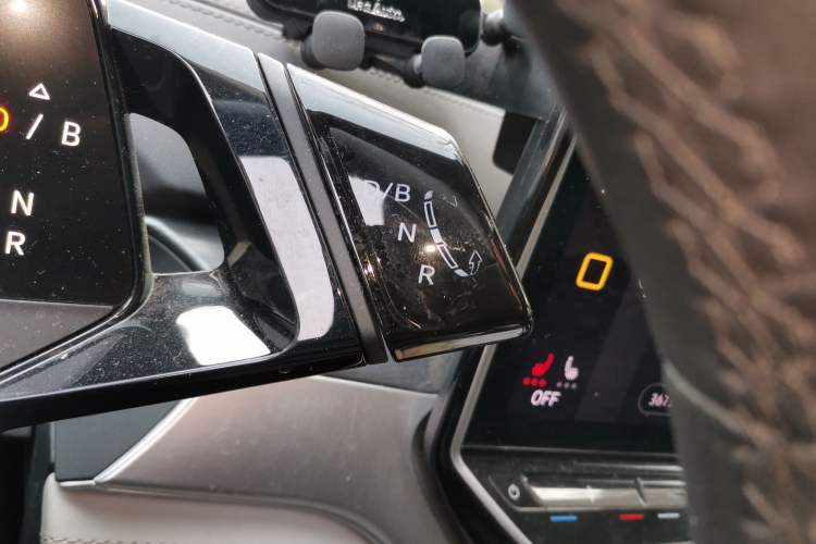 Used Volkswagen ID.6 CROZZ 2021 Long-Range PURE+ Edition