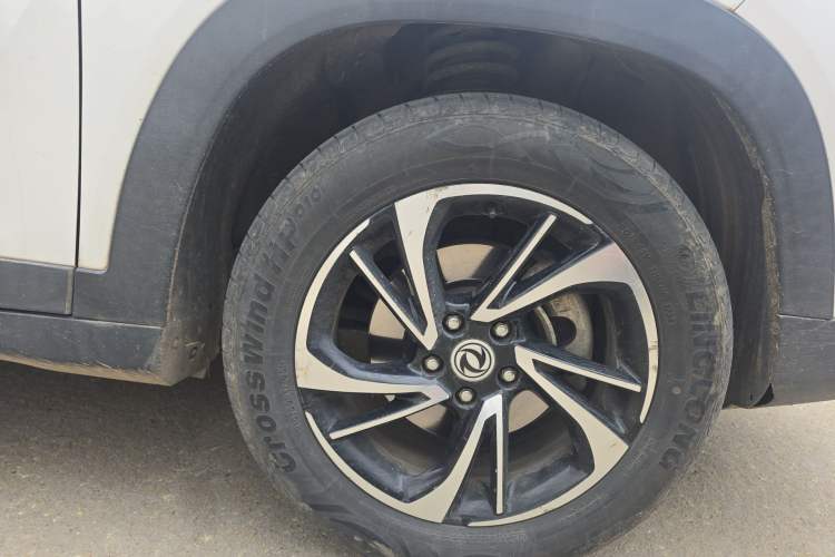Used Dongfeng Fengon S560 2018 1.8L Manual Comfort 7-Seater Right Front Wheel Hub