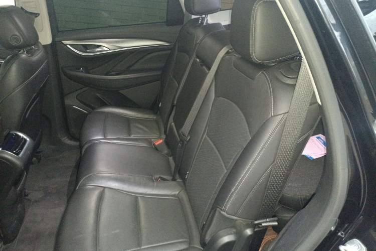 Used Buick Enclave 2020 28T Two-Wheel Drive Prestige Version