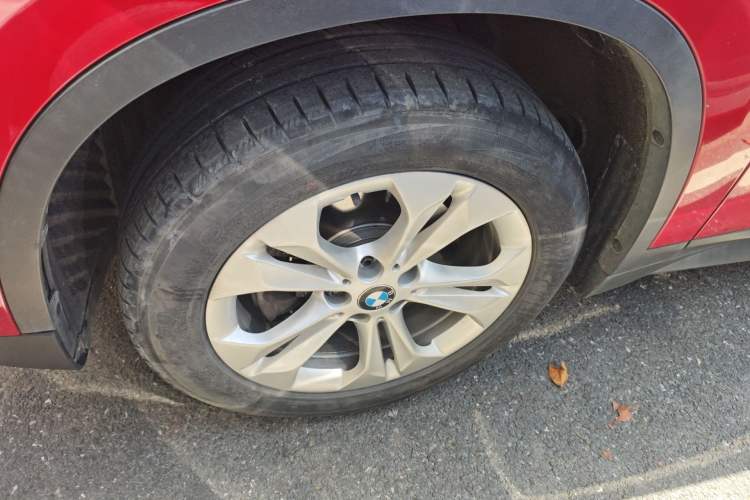 Used BMW X1 2016 sDrive18Li Premium Edition Exterior 4