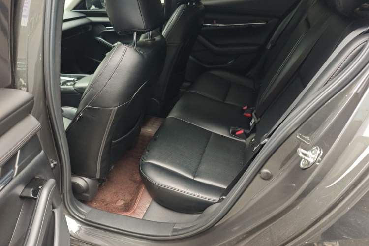 Used Mazda 3 Axela 2021 2.0L Automatic ZhiXuan Edition Left Rear Seat