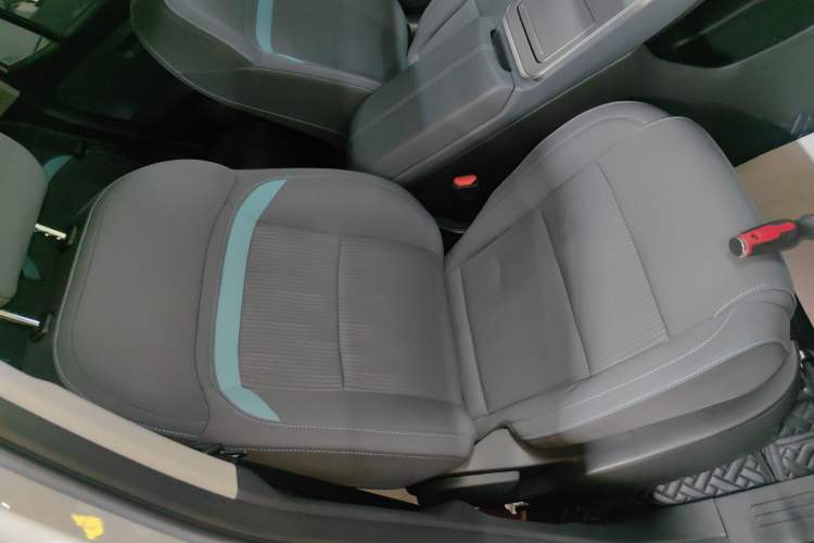 Used AION Y 2024 Younger
