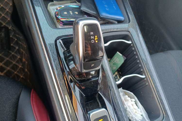 Used Dongfeng Aeolus Yixuan MAX 2023 1.5T Super-Powered Dad Edition