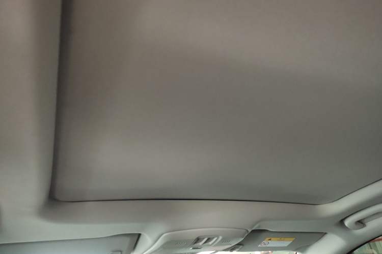 Used Buick Envision 2018 28T Four-Wheel Drive Elite Version Headliner