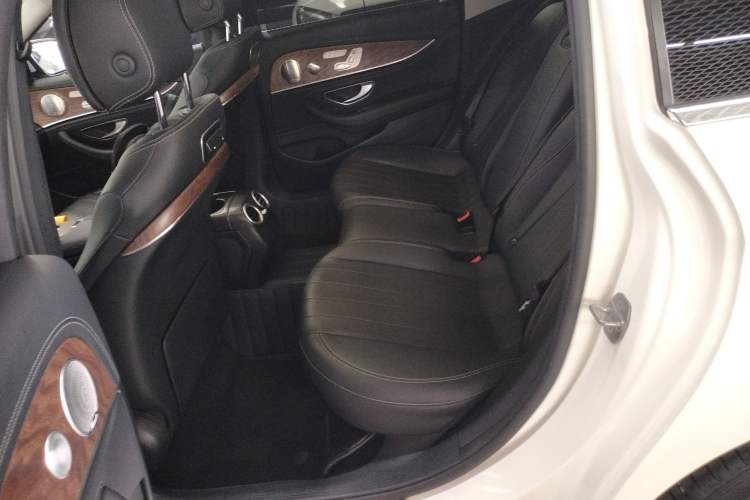 Used Mercedes-Benz E-Class 2020 E 300 L Luxury Model