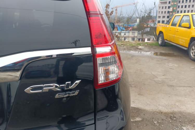 Used Honda CR-V 2015 2.0L two-wheel drive Fashion Edition