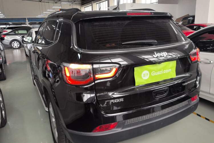 Used Jeep Compass 2020 220T Automatic Leading Edition