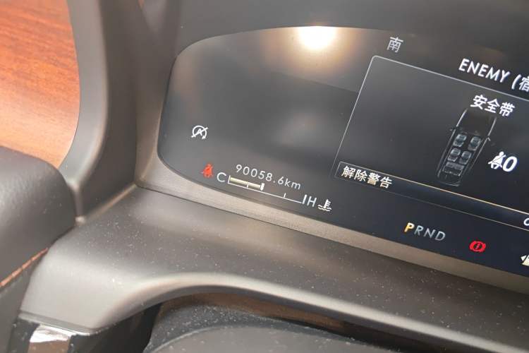 Used Lincoln Aviator 2020 3.0T V6 Four-Wheel Drive Premium Edition Odometer Close Up