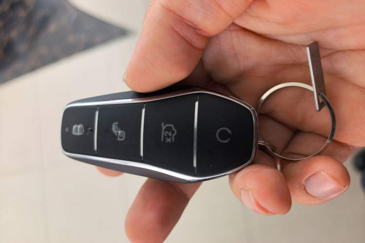 Used BYD Seal 06 New Energy 2024 DM-i 80KM Luxury Model Vehicle Key